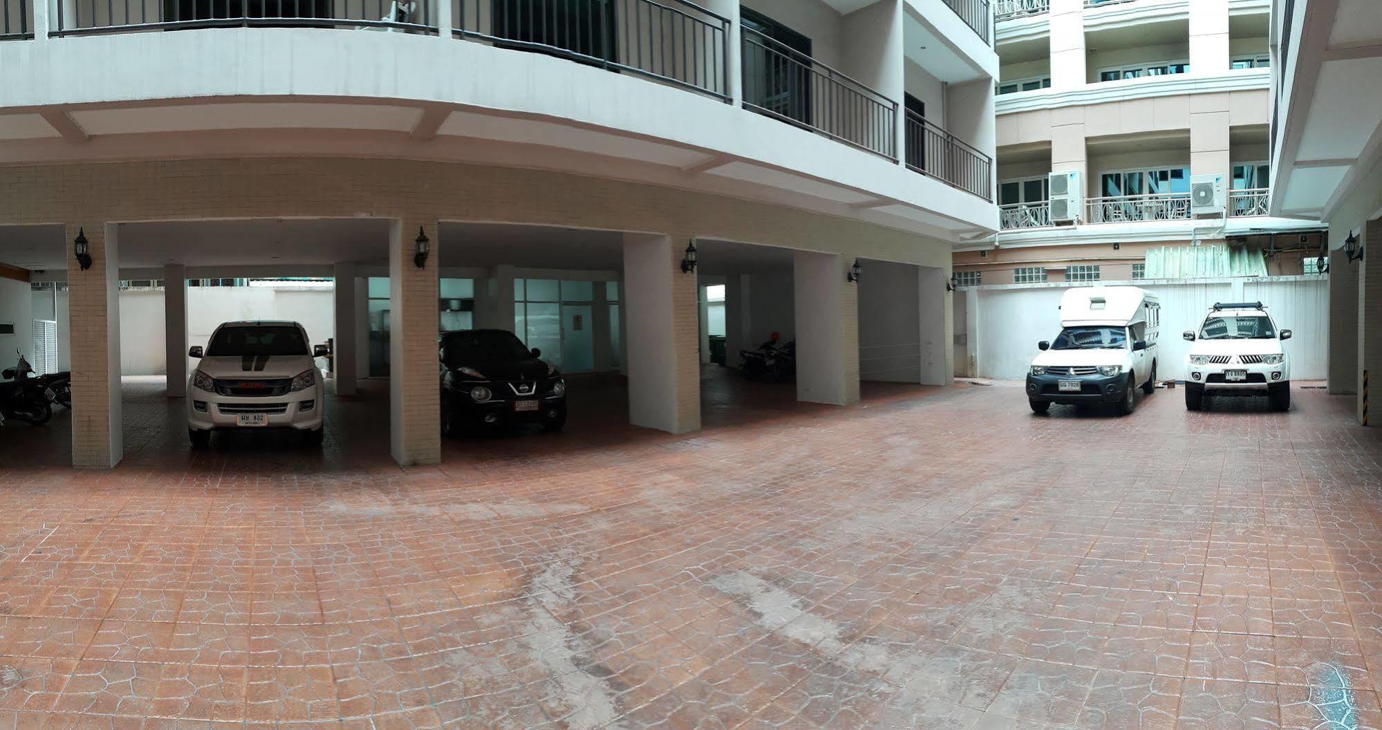Dynasty Inn Pattaya Ngoại thất bức ảnh